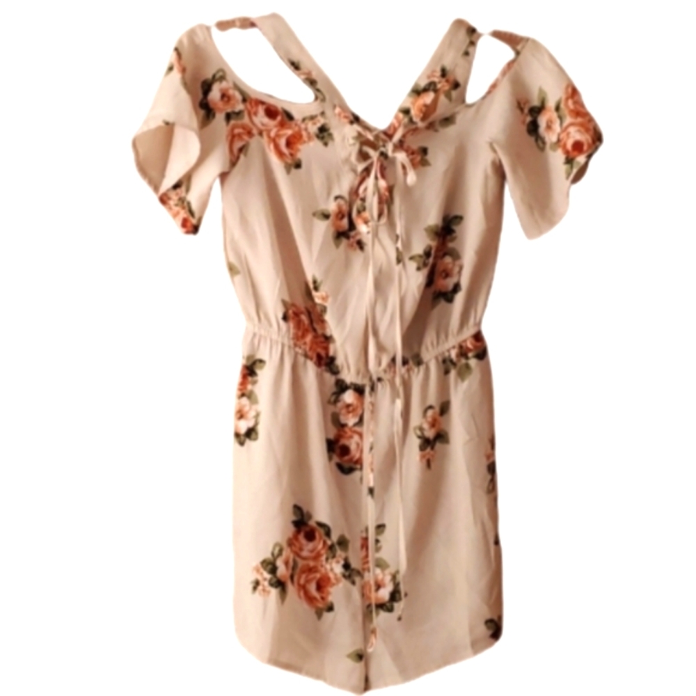 EM Womans Cream Floral Rose‎ Lace Up Shorts Romper Size Small